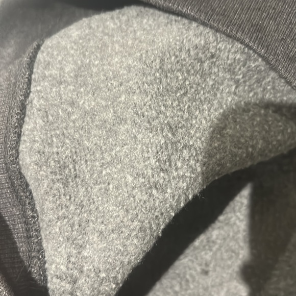 Brand new dark grey oversized Ardene crewneck. Size XS. (Soooo soft) - Picture 4 of 4